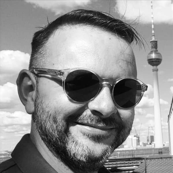 Dr. Sven Lachhein